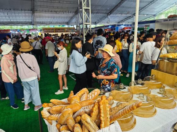 lễ hội, lễ hội bánh mì, kiến thức 