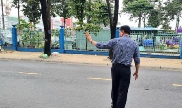 người đi bộ sang đường, nghị định 168
