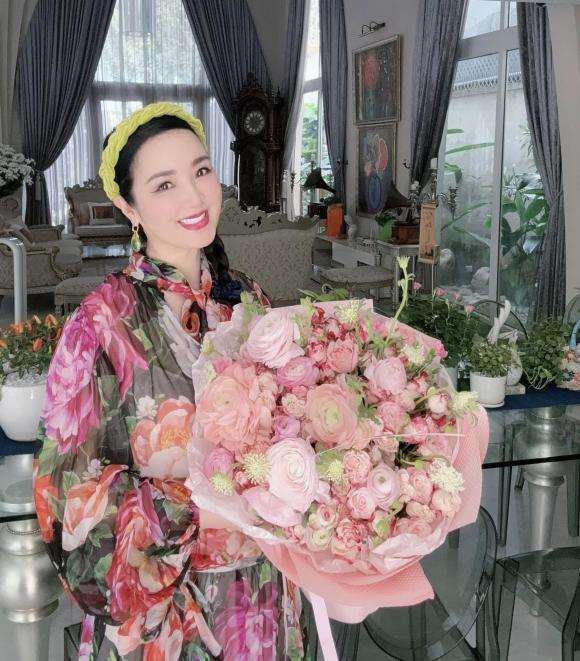 Sao Việt 7/3, tin sao việt mới nhất