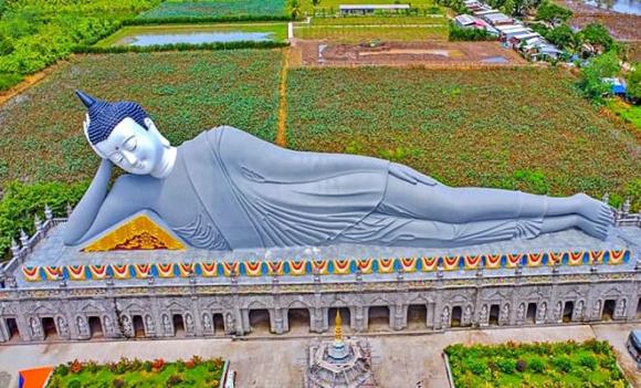 Sóc Trăng,  Tượng Phật nằm lớn nhất Việt Nam,  chùa Bôtum Vong Sa Som Rong, chùa Som Rong