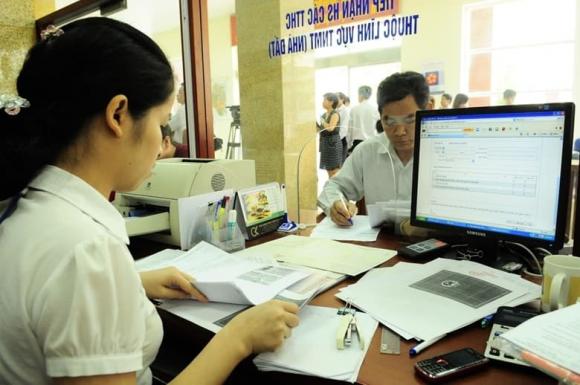 công chức, viên chức, dừng tuyển công chức 