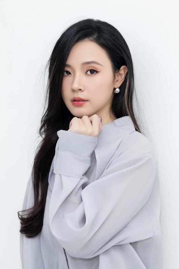 hotgirl Midu, sao Việt