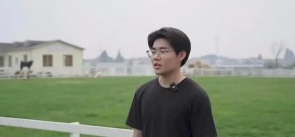 Genz nuôi dế, mô hình nuôi dế