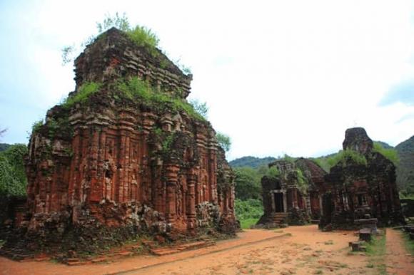 Thánh địa cổ nhất Việt Nam cùng loạt bí ẩn chưa có lời giải