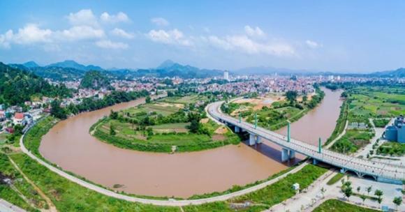 sông chảy ngược ở việt nam