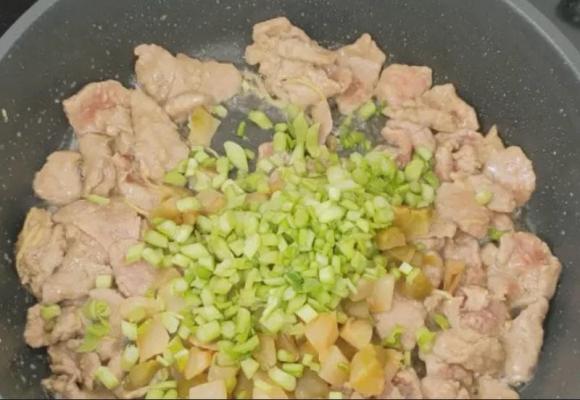 thịt bò, xào thịt bò, thịt bò xào,chế biến thịt bò, món ăn ngon,