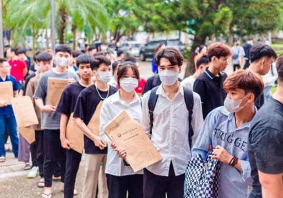 Công việc hot, CEO