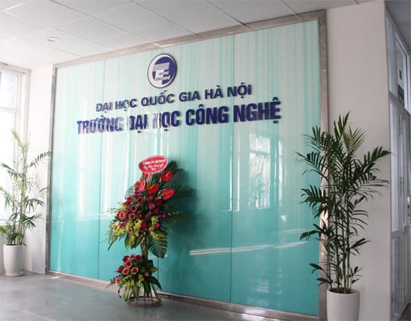 Trường Đại học Công nghệ, Trường cấp sinh hoạt phí cho người học thạc sĩ