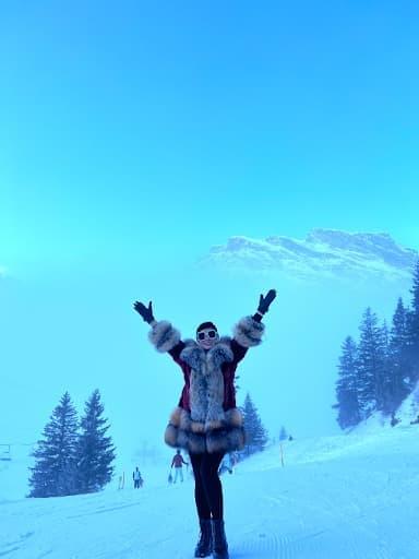 Nữ doanh nhân Phạm Thỏa, điều trị nám, Học viện trị nám Ulanni, mỹ phẩm Ulanni, spa Aroma