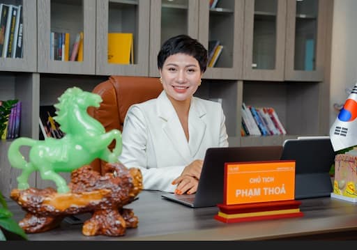 Nữ doanh nhân Phạm Thỏa, điều trị nám, Học viện trị nám Ulanni, mỹ phẩm Ulanni, spa Aroma