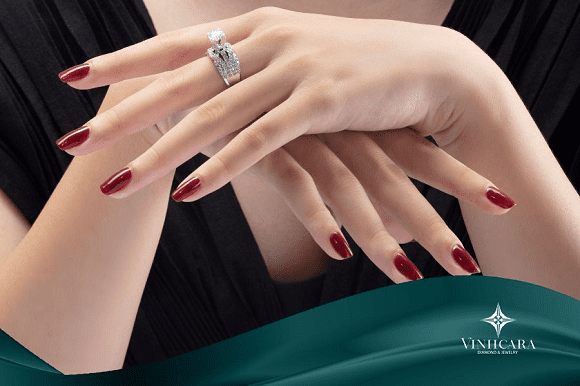 Vĩnh Cara, trang sức kim cương