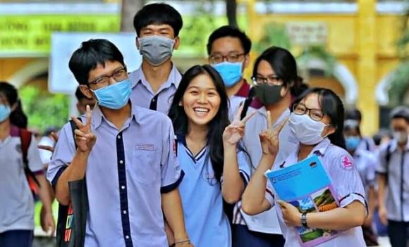 Học sinh, Học sinh trường tư, giảm học phí,  năm học 2025 - 2026