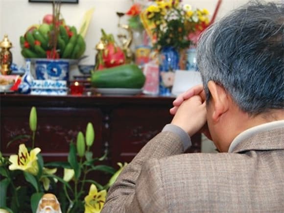 mùng 1, thắp hương mùng 1, mùng 1 ngày nào, giờ đẹp thắp hương mùng 1