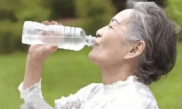 nhồi máu não, sức khỏe, chăm sóc sức khỏe, nguyên nhân gây nhồi máu não, thủ phạm gây nhồi máu não