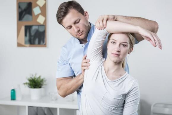 đau vai bất thường, dấu hiệu ung thư, đau vai là dấu hiệu ung thư