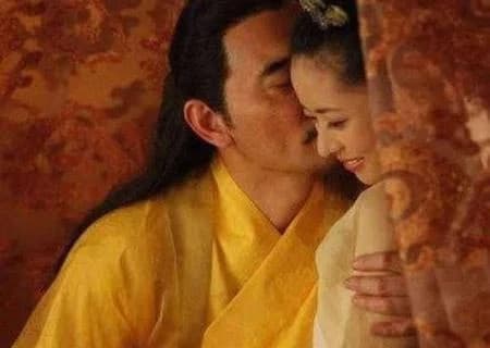 hoàng đế, cung nữ