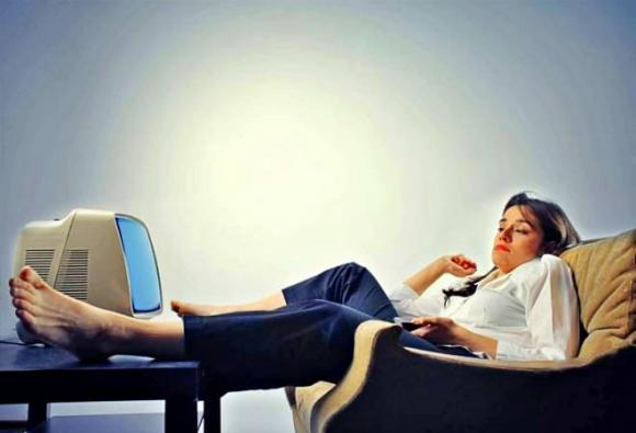 cho tiền, tránh cho tiền những người này, hao tổn tài lộc, ăn xin