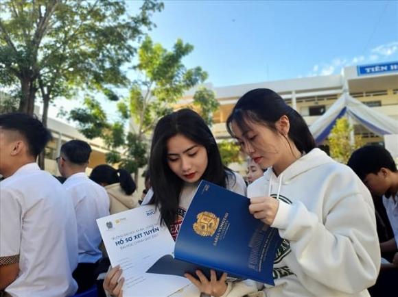 Trường đại học xét kết quả học tập bậc THPT 