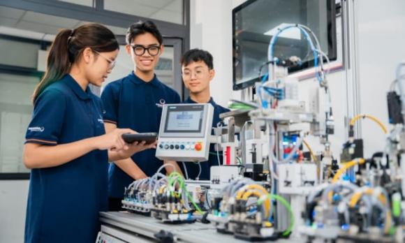 học phí ngành bán dẫn