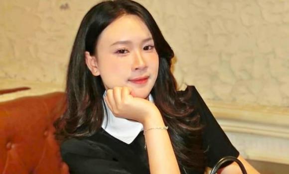 Nữ sinh dân tộc Thái, Mạc Lương Hà Anh, ngành Quan hệ Quốc tế,  thủ khoa của trường THPT, Học viện Ngoại giao, Nghệ An