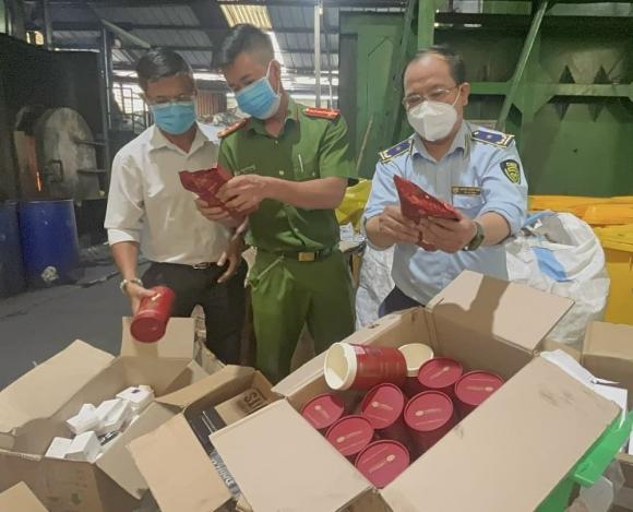 Bán hàng giả là thực phẩm, sản xuât buôn bán hàng giả