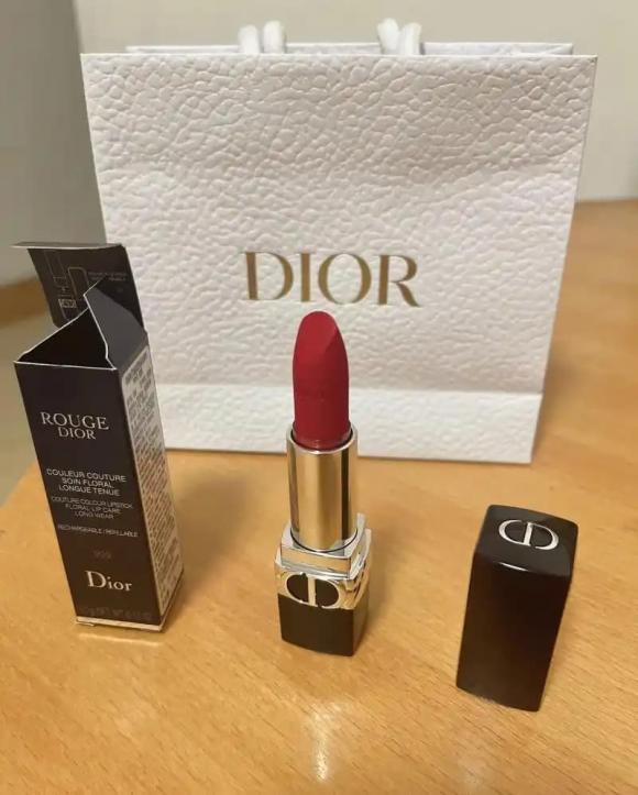 son Dior, hàng thật hàng giả