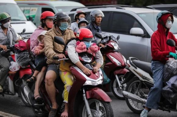 Nghị định 168, mức phạt chở theo con nhỏ