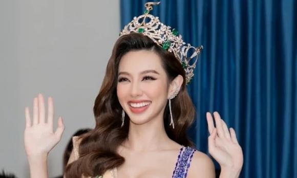 Hoa hậu Thùy Tiên, sao Việt