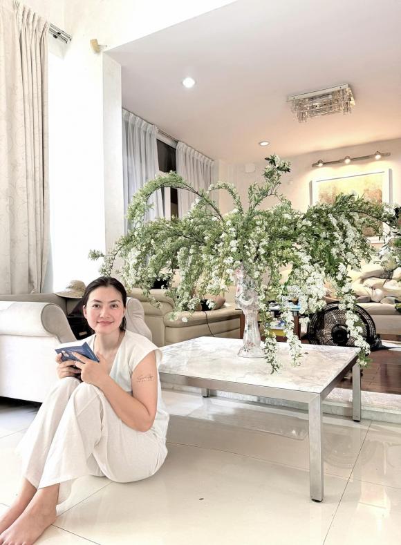 Sao Việt 12/4, tin sao việt mới nhất