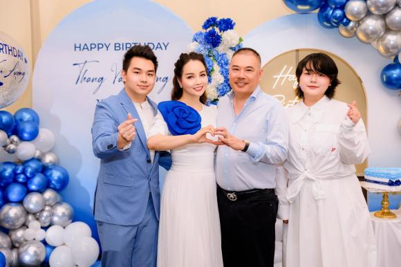 Sao Việt 12/4, tin sao việt mới nhất