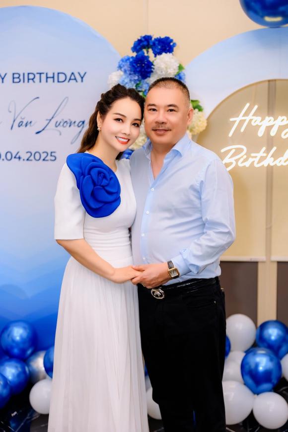 Sao Việt 12/4, tin sao việt mới nhất