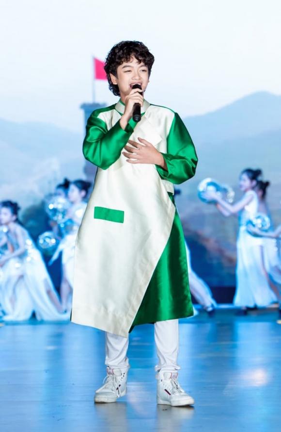 Vietnam's Next Top Model, Á quân Next Top Nguyễn Hợp