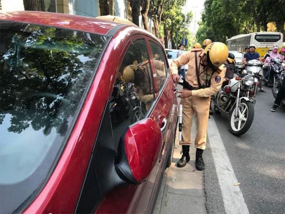 đậu xe trên vỉa hè, mức phạt đậu xe trên vỉa hè, kiến thức 