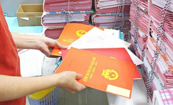 sổ đỏ, Giấy chứng nhận quyền sử dụng đất, Luật Đất đai, 5 loại đất không giấy tờ này sẽ được cấp sổ đỏ từ 2025
