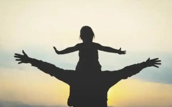 chăm con, chăm sóc trẻ nhỏ, lưu ý khi chăm sóc trẻ