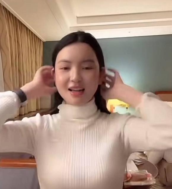 Chu Thanh Huyền, vợ Quang Hải, giới trẻ