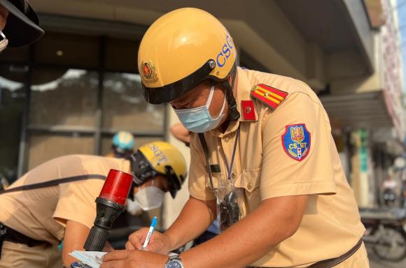 Nghị định 168, mức phạt tự ý thay đổi kết cấu xe ô tô