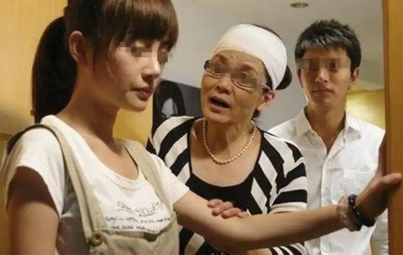 mẹ chồng con dâu