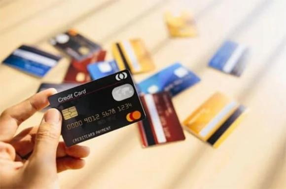 Lưu ảnh thẻ ngân hàng trong điện thoại, tài khoản ngân hàng, kiến thức