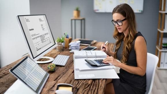 ngành nghề dễ thất nghiệp, nghề khó kiếm việc