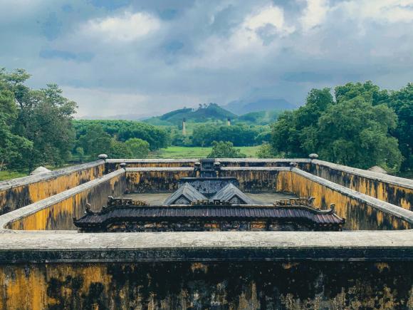 Gia Long, Lăng Gia Long, vua đầu tiên nhà Nguyễn