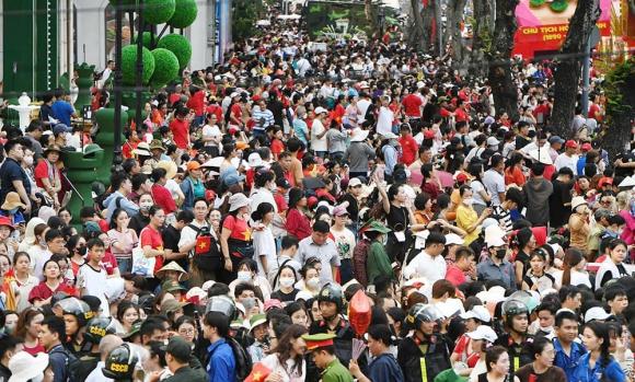 xem diễu binh diễu hành lễ 30/4, lưu ý khi đi xem diễu binh