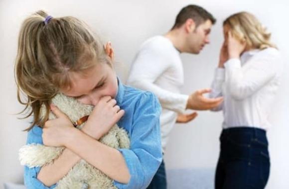 ly hôn, ly hôn ảnh hưởng đến trẻ, vợ chồng ly hôn