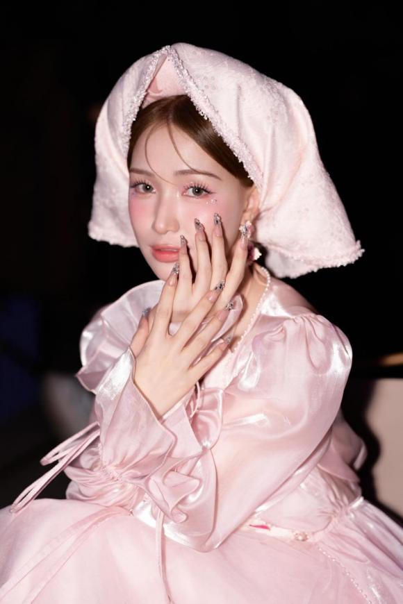 ca sĩ hit nhất, Hòa Minzy, Tuấn cry, Xuân Hinh, sao Việt
