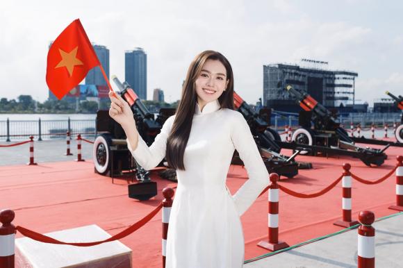 Sao Việt 30/4, tin sao việt mới nhất