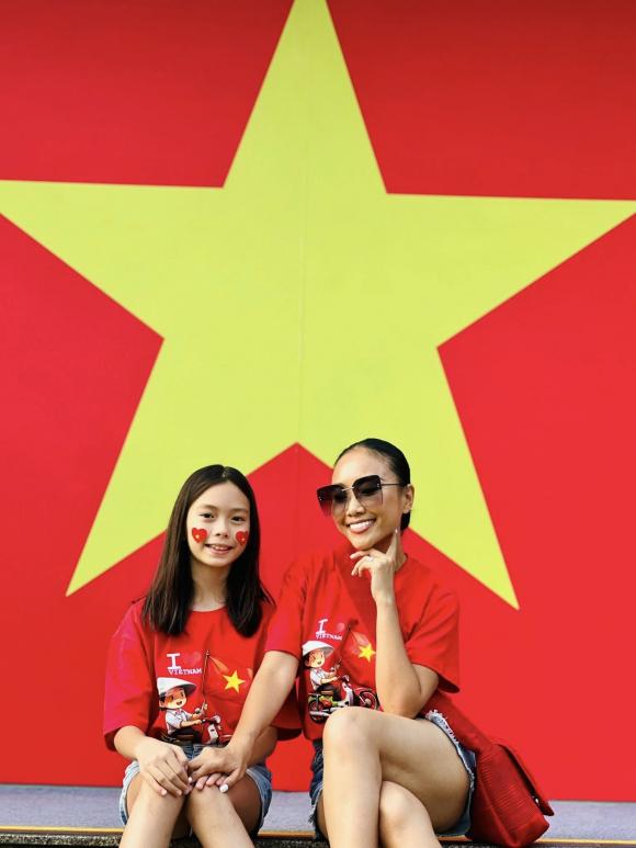 Sao Việt 1/5, tin sao việt mới nhất