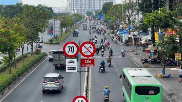 tốc độ tối đa, tốc độ tối đa của ô tô, tốc độ tối đa của xe máy