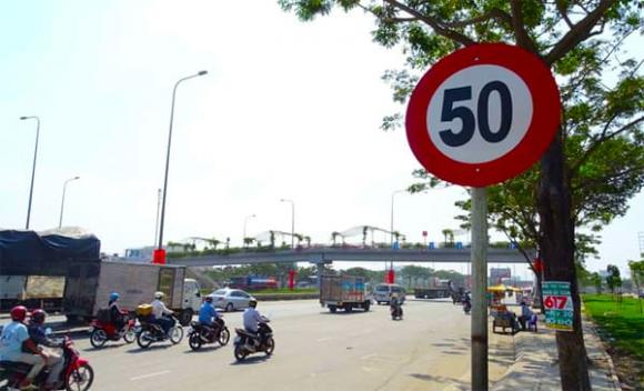 tốc độ tối đa, tốc độ tối đa của ô tô, tốc độ tối đa của xe máy
