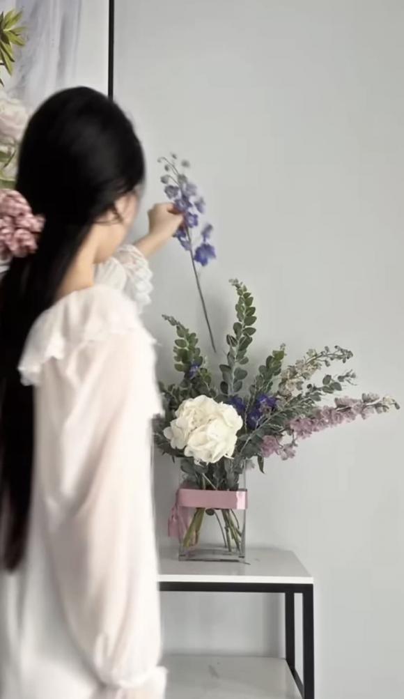 Lọ Lem, con gái Quyền Linh, sao Việt 