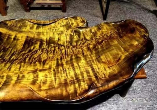 Loại gỗ quý hiếm, nanmu vàng